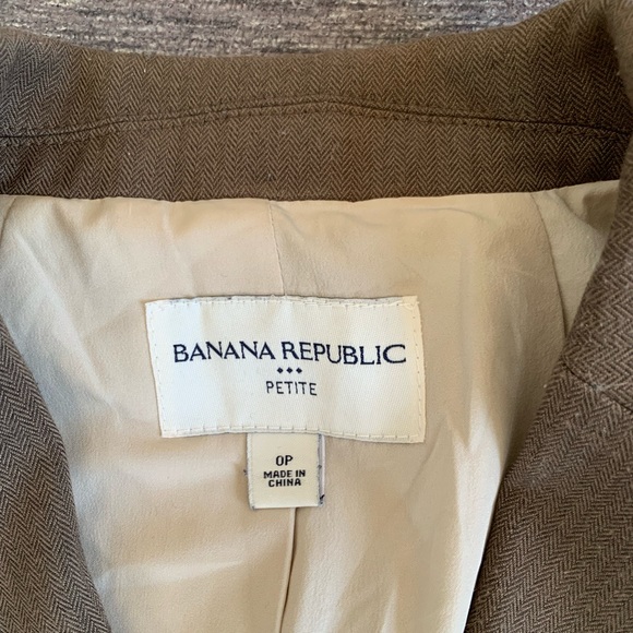 Banana Republic Tan/Brown Double Two Button Petite 0P Blazer - Picture 2 of 4